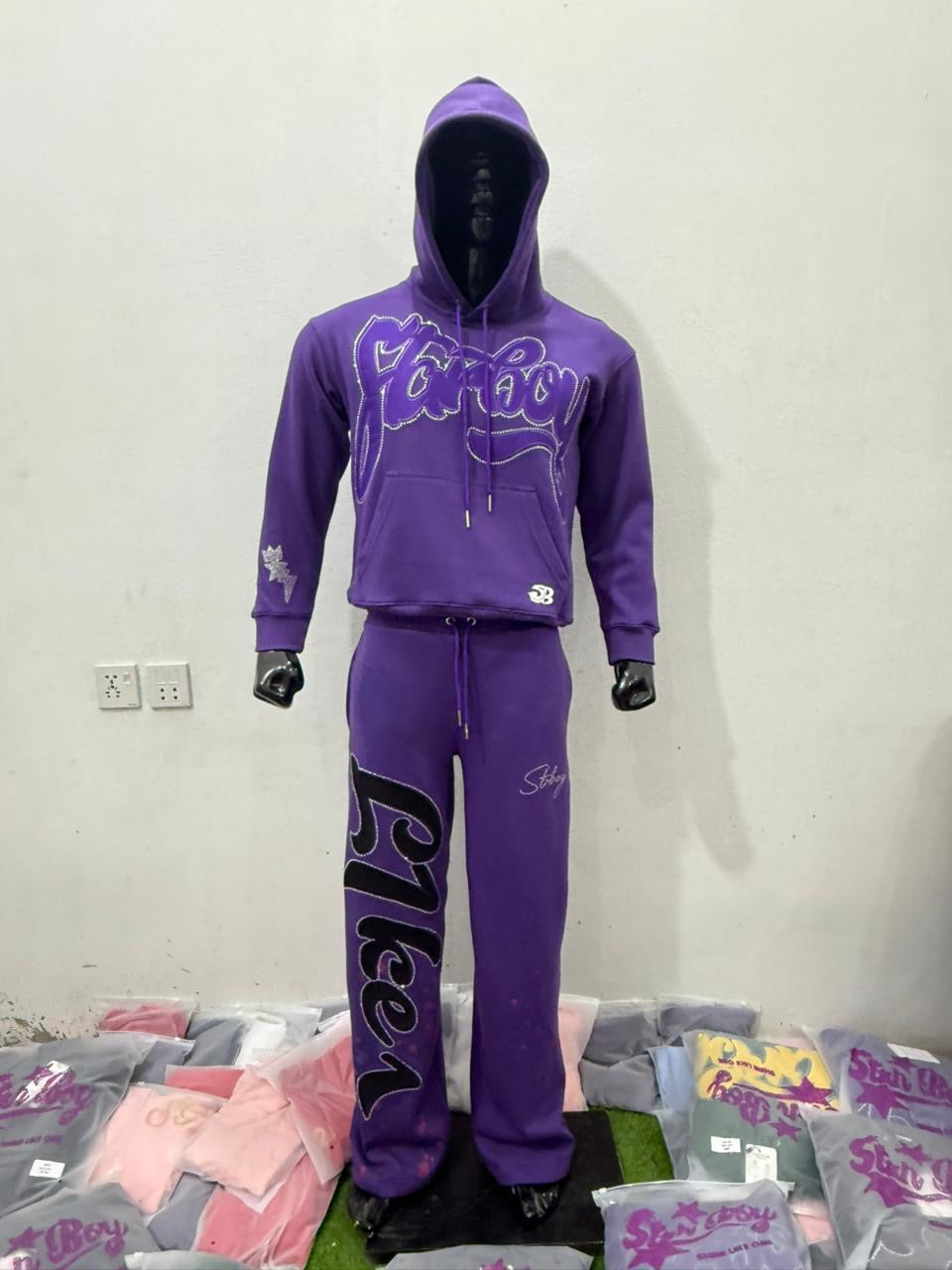 "MAGESTIC" HOODIE