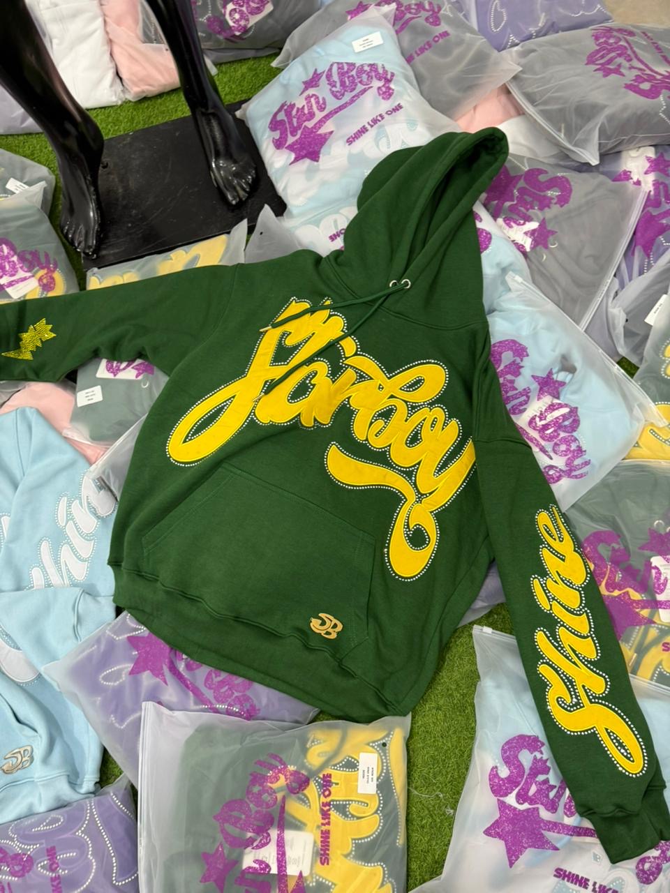 "HU$TLA" HOODIE