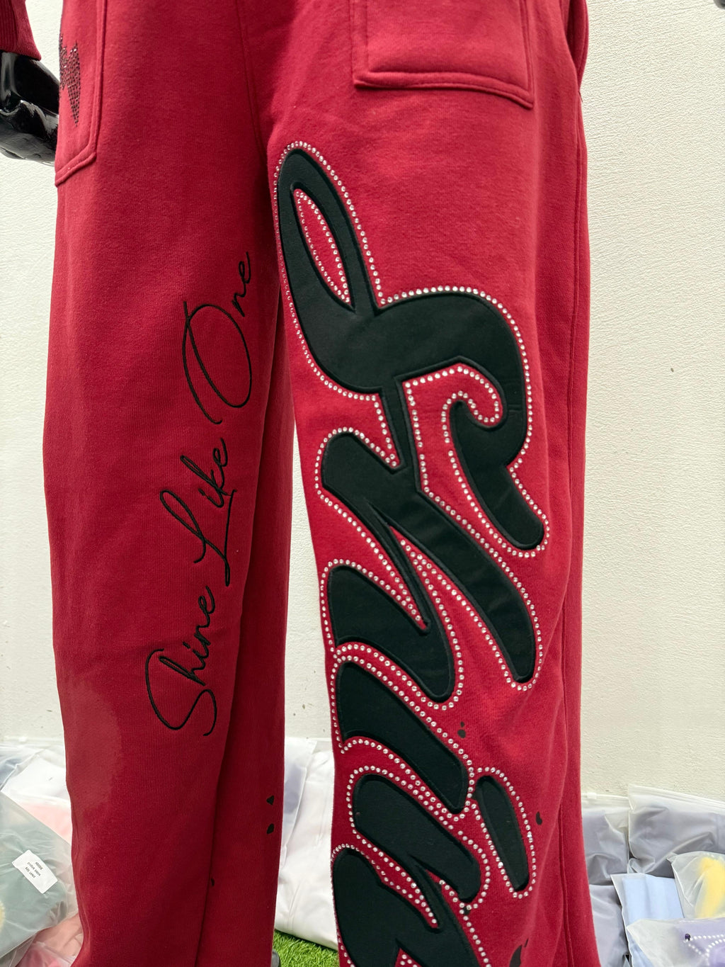 “BRED” SET